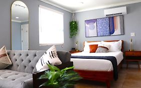 Luxury Studio Suite Close To Tampa Airport